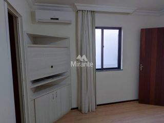 Casa Para Alugar com 3 quartos sendo 3 suítes no bairro Santa Mônica em Feira De Santana