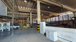 Galpão / Depósito / Armazém Para Alugar no bairro CIS, com 5.656,86m² em Feira De Santana