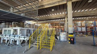 Galpão / Depósito / Armazém Para Alugar no bairro CIS, com 5.656,86m² em Feira De Santana