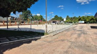 Galpão / Depósito / Armazém Para Alugar no bairro CIS, com 5.656,86m² em Feira De Santana
