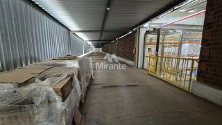 Galpão / Depósito / Armazém Para Alugar no bairro CIS, com 5.656,86m² em Feira De Santana