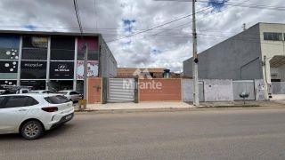 Casa Para Vender com 3 quartos sendo 1 suíte no bairro Sim em Feira De Santana