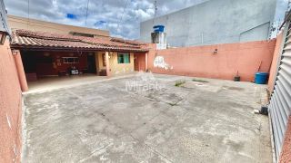 Casa Para Vender com 3 quartos sendo 1 suíte no bairro Sim em Feira De Santana