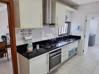Apartamento Para Vender com 4 quartos sendo 4 suítes no bairro Santa Mônica em Feira De Santana