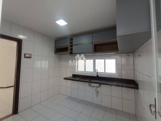 Casa de Condomínio Para Alugar com 3 quartos sendo 1 suíte no bairro Santo Antônio dos Prazeres em Feira De Santana