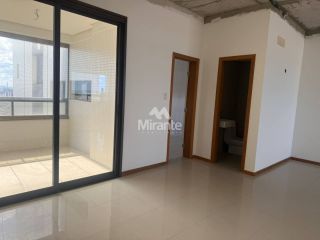 Apartamento Para Vender com 4 quartos sendo 4 suítes no bairro Santa Mônica em Feira De Santana