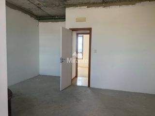 Apartamento Para Vender com 4 quartos sendo 4 suítes no bairro Santa Mônica em Feira De Santana