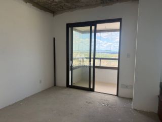 Apartamento Para Vender com 4 quartos sendo 4 suítes no bairro Santa Mônica em Feira De Santana