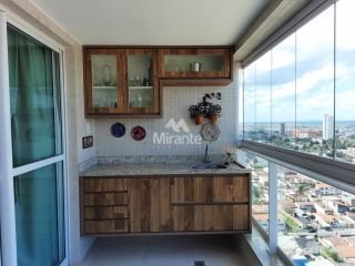 Apartamento Para Alugar com 3 quartos sendo 1 suíte no bairro Santa Mônica em Feira De Santana