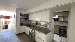 Casa de Condomínio Para Vender com 3 quartos sendo 3 suítes no bairro Sim em Feira De Santana