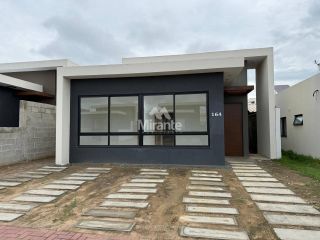 Casa de Condomínio Para Vender com 3 quartos sendo 1 suítes no bairro Registro em Feira De Santana