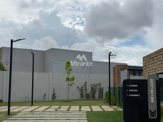 Casa de Condomínio Para Vender com 3 quartos sendo 1 suítes no bairro Registro em Feira De Santana