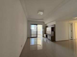 Apartamento Para Vender com 3 quartos sendo 1 suíte no bairro Ponto Central em Feira De Santana