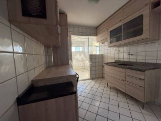 Apartamento Para Vender com 3 quartos sendo 1 suíte no bairro Ponto Central em Feira De Santana