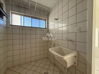 Apartamento Para Vender com 3 quartos sendo 1 suíte no bairro Ponto Central em Feira De Santana