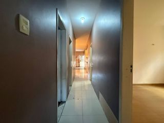 Casa Para Vender com 3 quartos sendo 1 suíte no bairro Santa Mônica em Feira De Santana