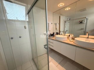 Apartamento Para Vender com 3 quartos sendo 3 suítes no bairro Santa Mônica em Feira De Santana