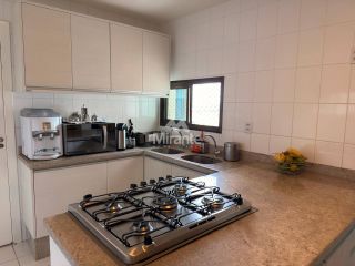 Apartamento Para Vender com 3 quartos sendo 3 suítes no bairro Santa Mônica em Feira De Santana