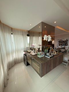 Apartamento Para Vender com 3 quartos sendo 3 suítes no bairro Santa Mônica em Feira De Santana