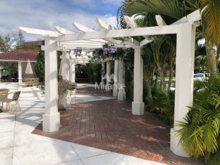 Lote / Terreno de Condomínio Para Vender no bairro Sim em Feira De Santana