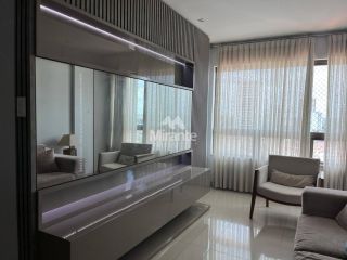 Apartamento Para Alugar com 3 quartos sendo 1 suítes no bairro Santa Mônica em Feira De Santana