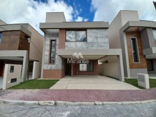 Casa de Condomínio Para Vender com 3 quartos sendo 3 suítes no bairro Registro em Feira De Santana