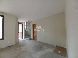 Casa de Condomínio Para Vender com 3 quartos sendo 3 suítes no bairro Registro em Feira De Santana