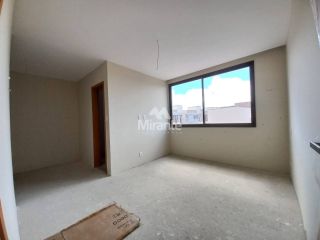 Casa de Condomínio Para Vender com 3 quartos sendo 3 suítes no bairro Registro em Feira De Santana