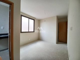 Casa de Condomínio Para Vender com 3 quartos sendo 3 suítes no bairro Registro em Feira De Santana