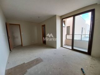 Casa de Condomínio Para Vender com 3 quartos sendo 3 suítes no bairro Registro em Feira De Santana