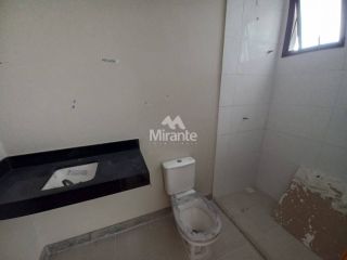 Casa de Condomínio Para Vender com 3 quartos sendo 3 suítes no bairro Registro em Feira De Santana
