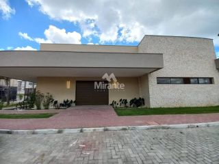 Casa de Condomínio Para Vender com 3 quartos sendo 3 suítes no bairro Registro em Feira De Santana