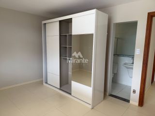 Casa de Condomínio Para Alugar com 3 quartos sendo 1 suíte no bairro Registro em Feira De Santana