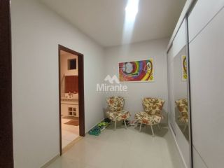 Casa Para Vender com 5 quartos sendo 4 suítes no bairro Brasília em Feira De Santana