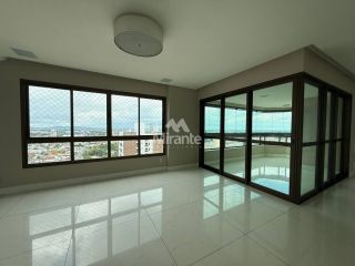 Apartamento Para Vender com 3 quartos sendo 3 suítes no bairro Santa Mônica em Feira De Santana
