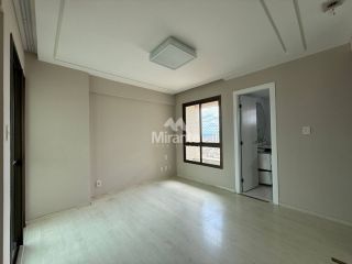 Apartamento Para Vender com 3 quartos sendo 3 suítes no bairro Santa Mônica em Feira De Santana
