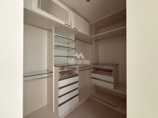 Apartamento Para Vender com 3 quartos sendo 3 suítes no bairro Santa Mônica em Feira De Santana