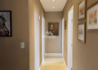 Apartamento Para Vender com 4 quartos sendo 3 suítes no bairro Santa Mônica em Feira De Santana