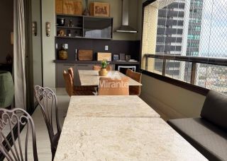 Apartamento Para Vender com 4 quartos sendo 3 suítes no bairro Santa Mônica em Feira De Santana