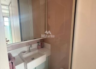 Apartamento Para Vender com 4 quartos sendo 3 suítes no bairro Santa Mônica em Feira De Santana