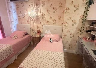 Apartamento Para Vender com 4 quartos sendo 3 suítes no bairro Santa Mônica em Feira De Santana