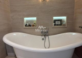 Apartamento Para Vender com 4 quartos sendo 3 suítes no bairro Santa Mônica em Feira De Santana