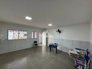 Sala Comercial Para Alugar no bairro Tomba em Feira De Santana