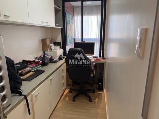 Apartamento Para Vender com 3 quartos sendo 1 suíte no bairro Santa Mônica em Feira De Santana