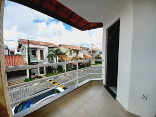 Casa de Condomínio Para Alugar com 3 quartos sendo 1 suíte no bairro Lagoa Salgada em Feira De Santana