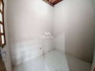 Casa de Condomínio Para Alugar com 3 quartos sendo 1 suíte no bairro Lagoa Salgada em Feira De Santana