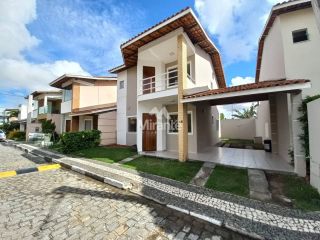 Casa de Condomínio Para Alugar com 3 quartos sendo 1 suíte no bairro Lagoa Salgada em Feira De Santana