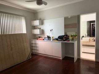 Casa Para Alugar com 3 quartos sendo 1 suíte no bairro Santa Mônica em Feira De Santana