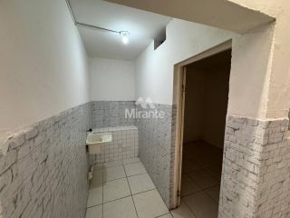 Casa Térrea Para Alugar com 4 quartos sendo 1 suíte no bairro Kalilândia em Feira De Santana