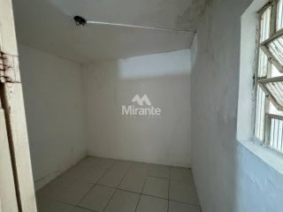 Casa Térrea Para Alugar com 4 quartos sendo 1 suíte no bairro Kalilândia em Feira De Santana